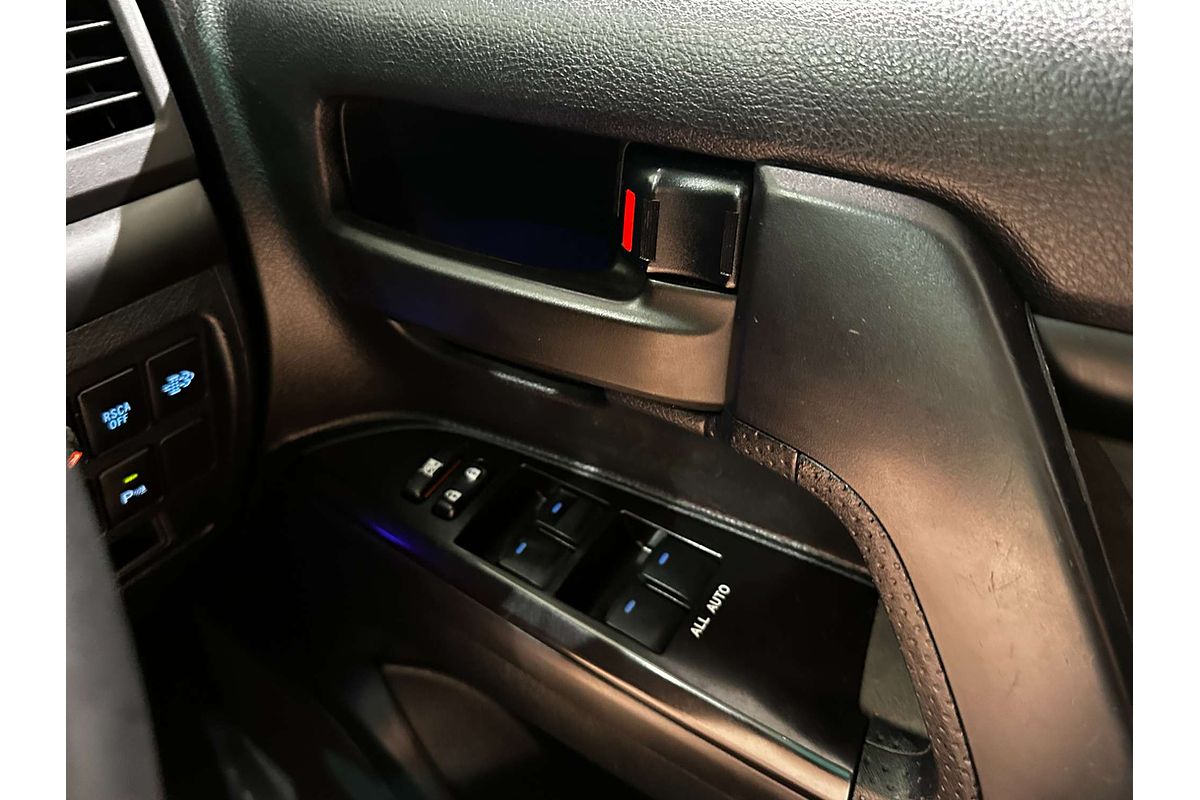 2020 Toyota Landcruiser GXL VDJ200R