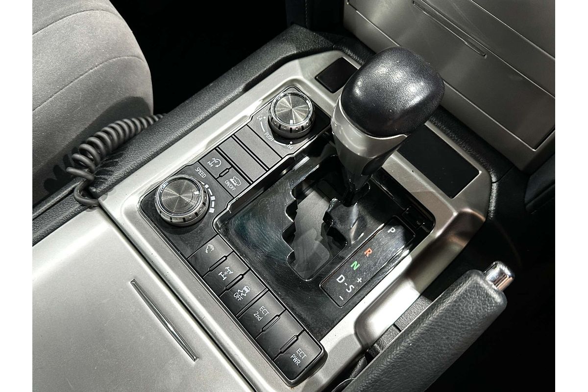 2020 Toyota Landcruiser GXL VDJ200R