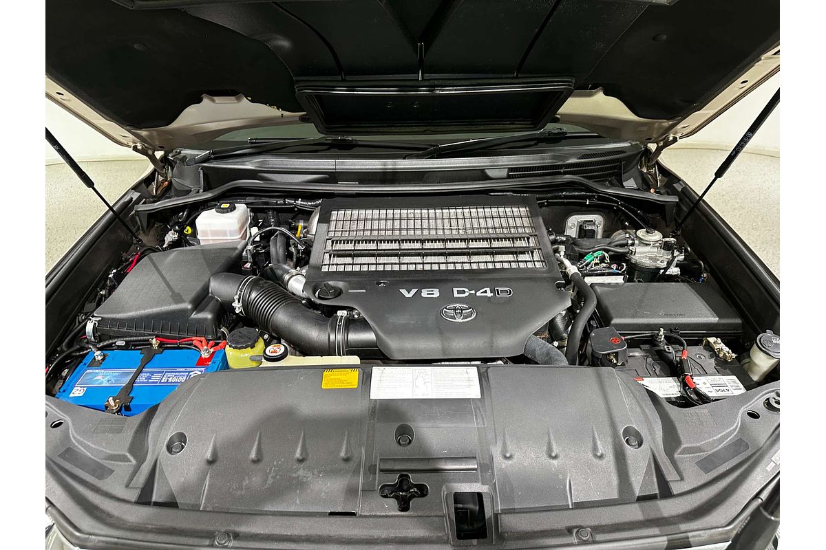 2020 Toyota Landcruiser GXL VDJ200R