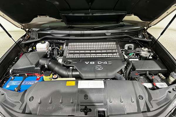 2020 Toyota Landcruiser GXL VDJ200R