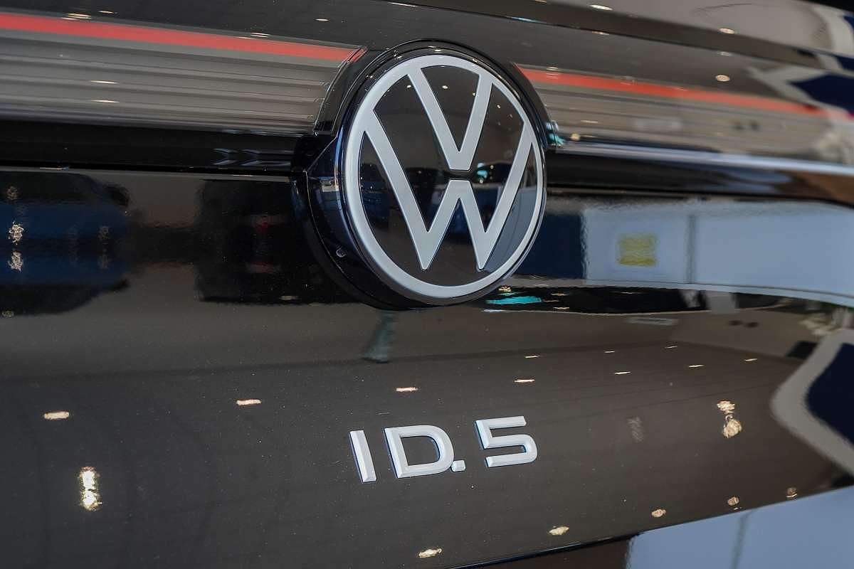 2025 Volkswagen ID.5 Pro E2