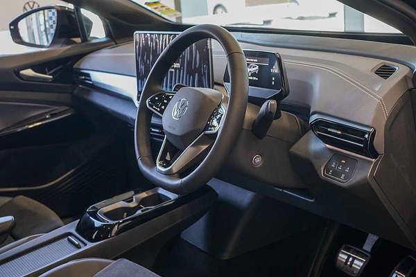 2025 Volkswagen ID.5 Pro E2