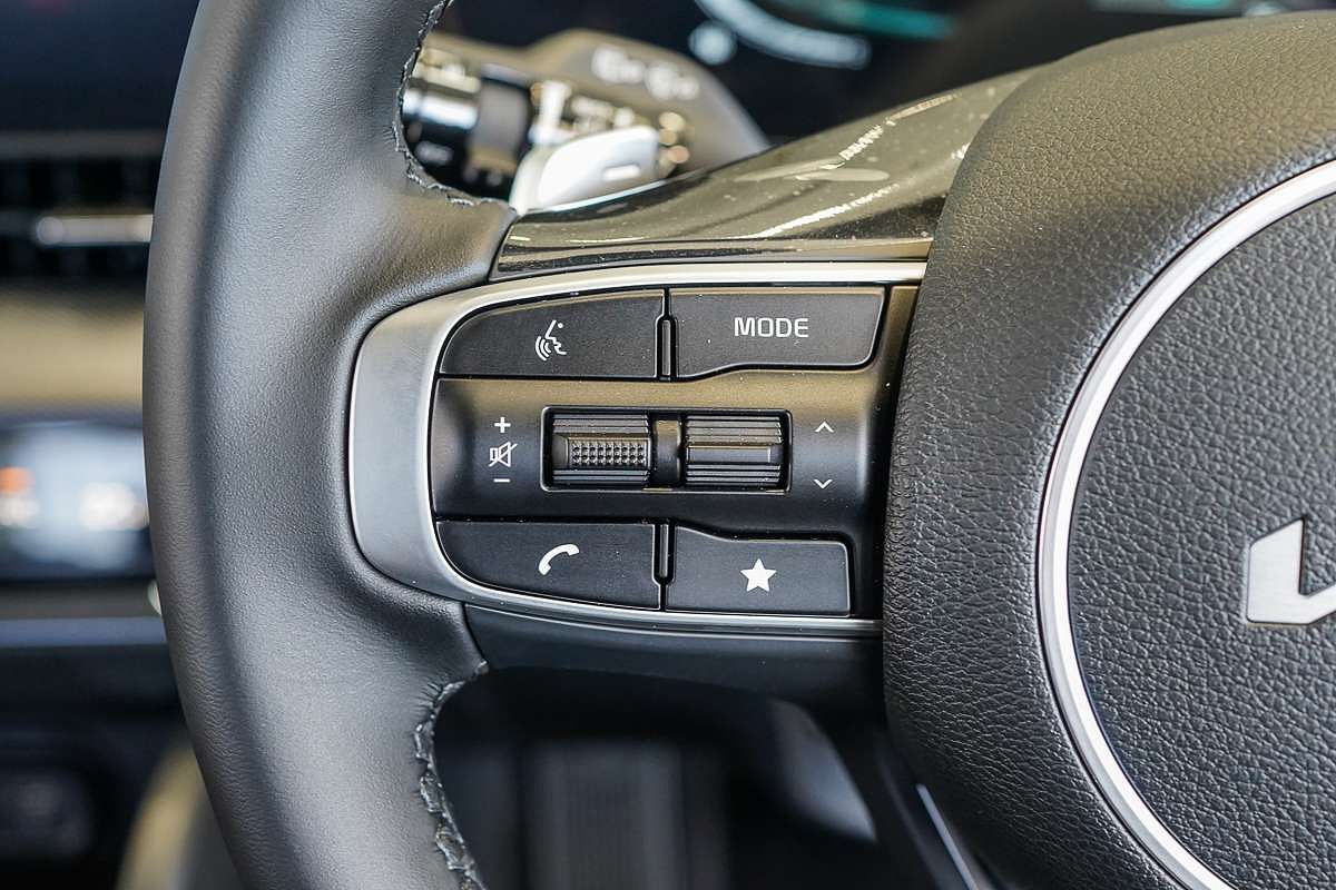 2025 Kia Sportage SX+ NQ5