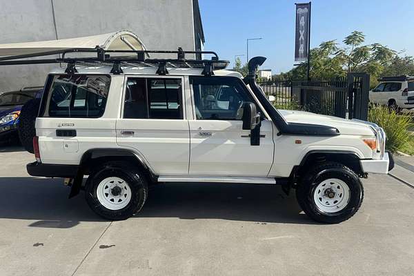 2011 Toyota Landcruiser Workmate VDJ76R