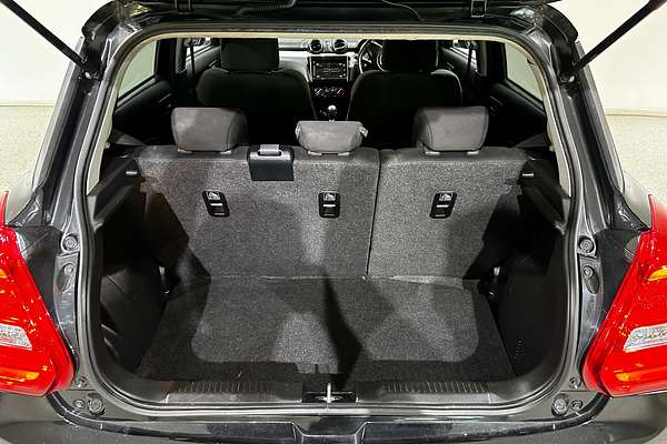 2018 Suzuki Swift GL Navigator AZ