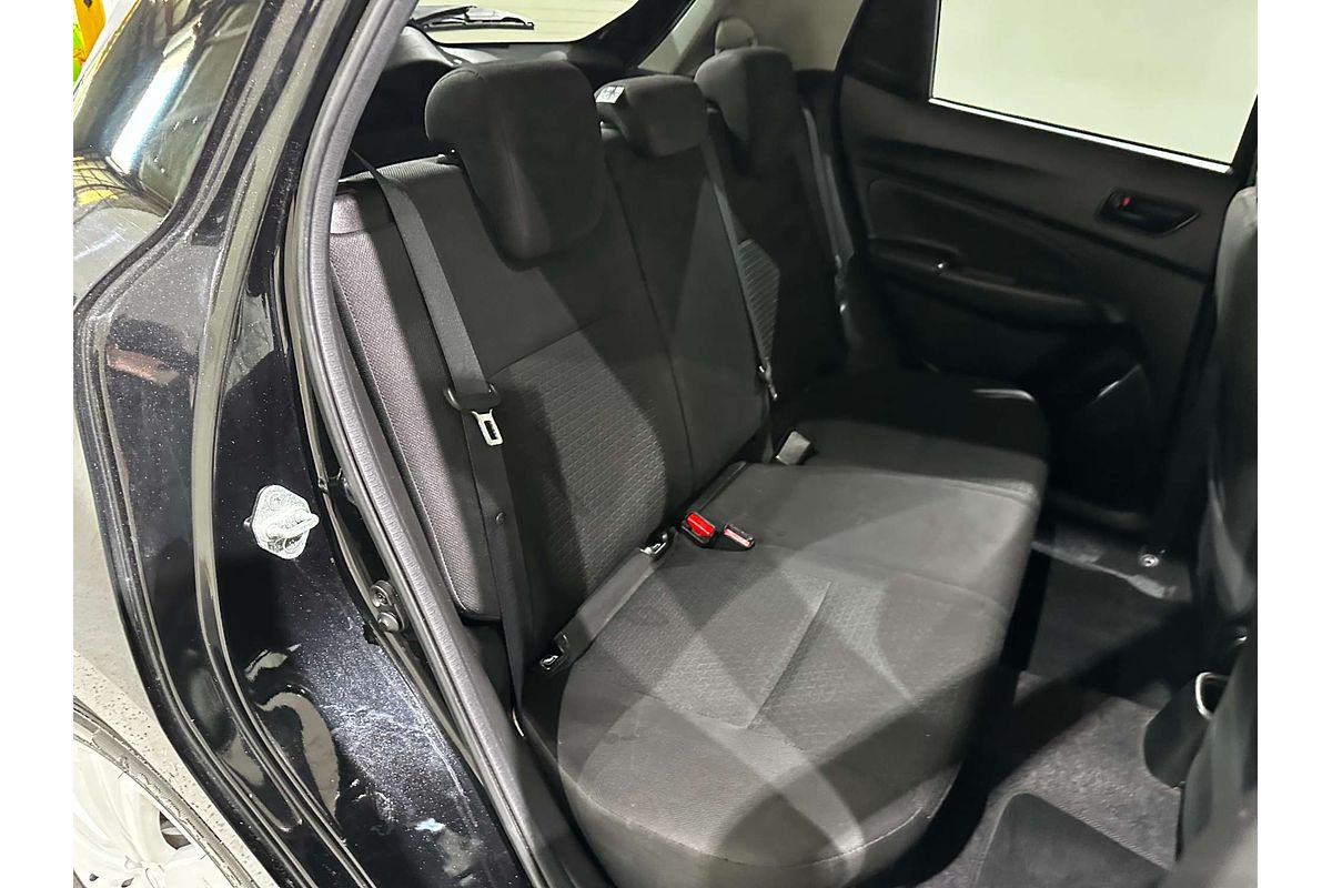 2018 Suzuki Swift GL Navigator AZ