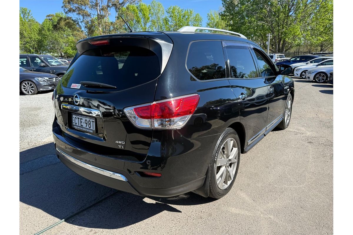 2014 Nissan Pathfinder Ti R52