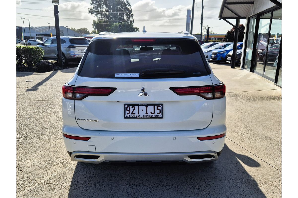 2023 Mitsubishi Outlander LS ZM