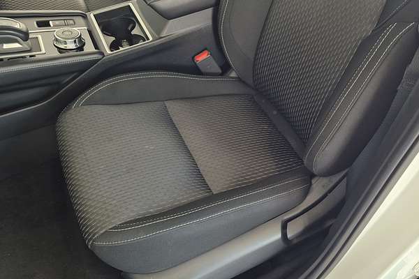 2023 Mitsubishi Outlander LS ZM