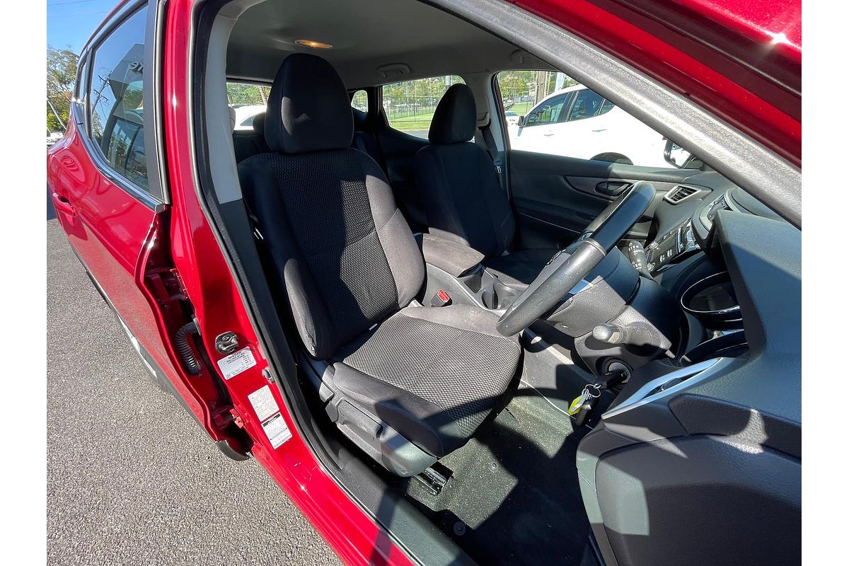 2015 Nissan QASHQAI ST J11