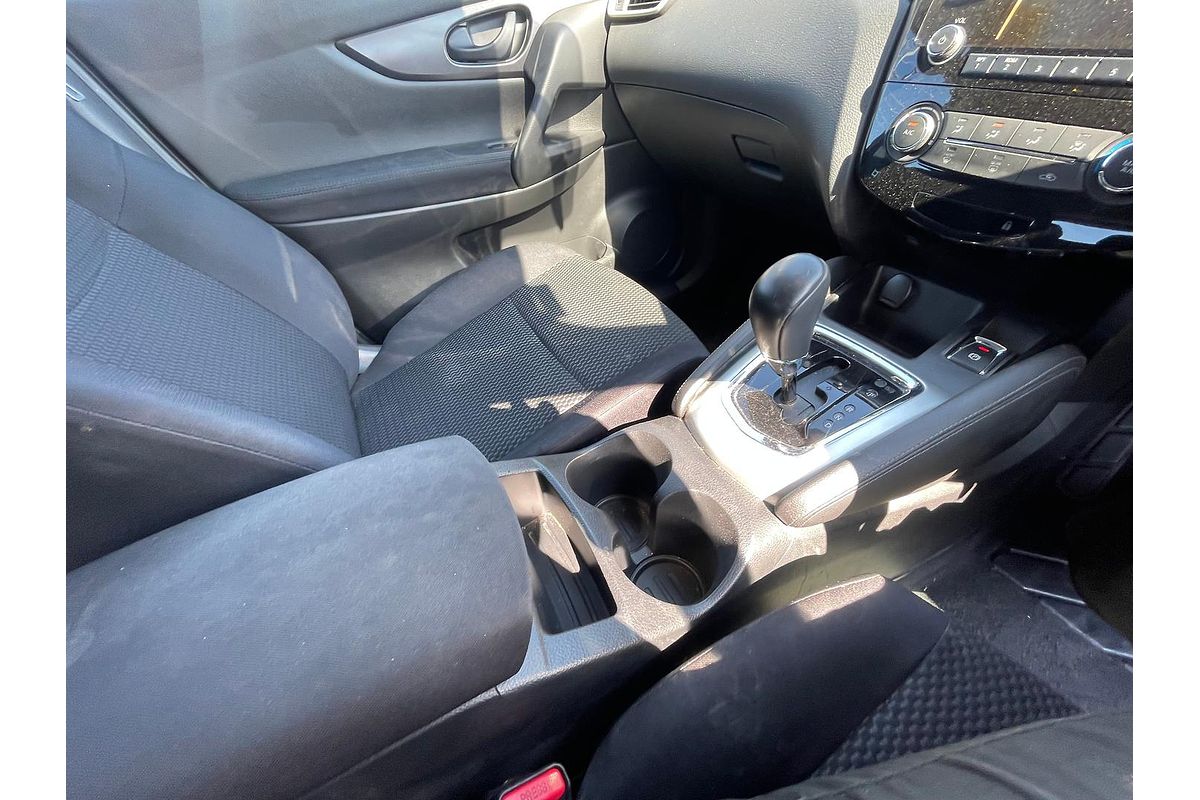 2015 Nissan QASHQAI ST J11