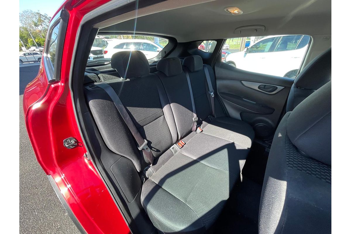 2015 Nissan QASHQAI ST J11