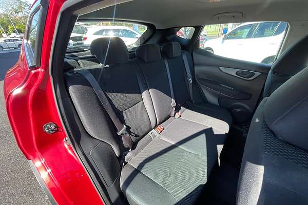 2015 Nissan QASHQAI ST J11