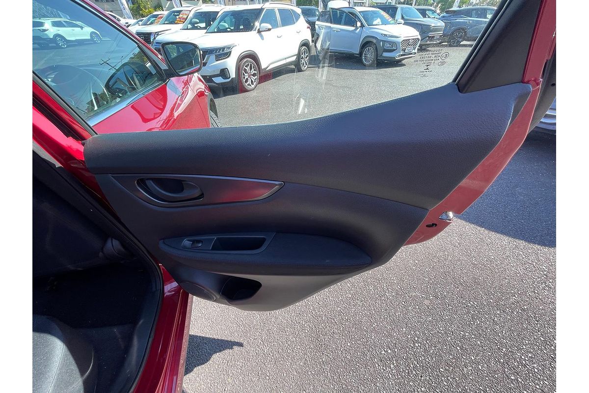 2015 Nissan QASHQAI ST J11