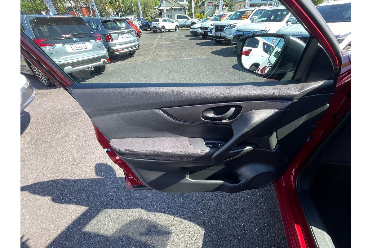 2015 Nissan QASHQAI ST J11