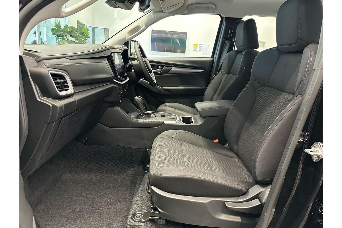 2025 Isuzu MU-X LS-M