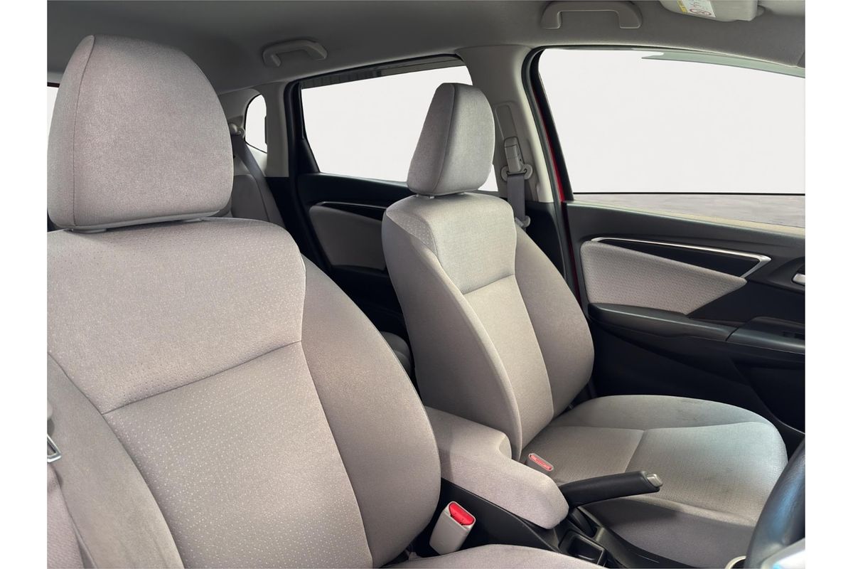 2014 Honda FIT HYBRID F PKG GP5