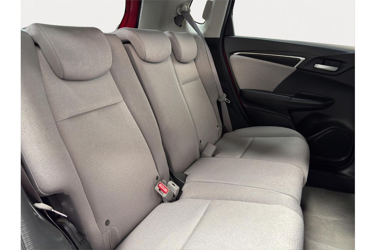 2014 Honda FIT HYBRID F PKG GP5