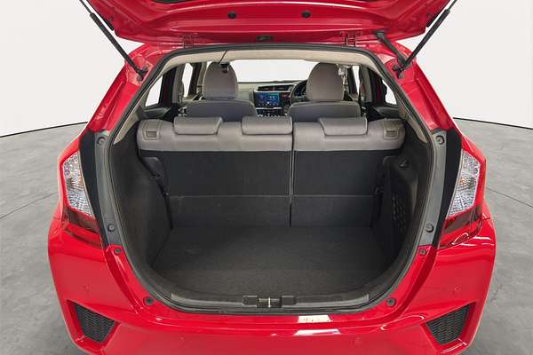 2014 Honda FIT HYBRID F PKG GP5