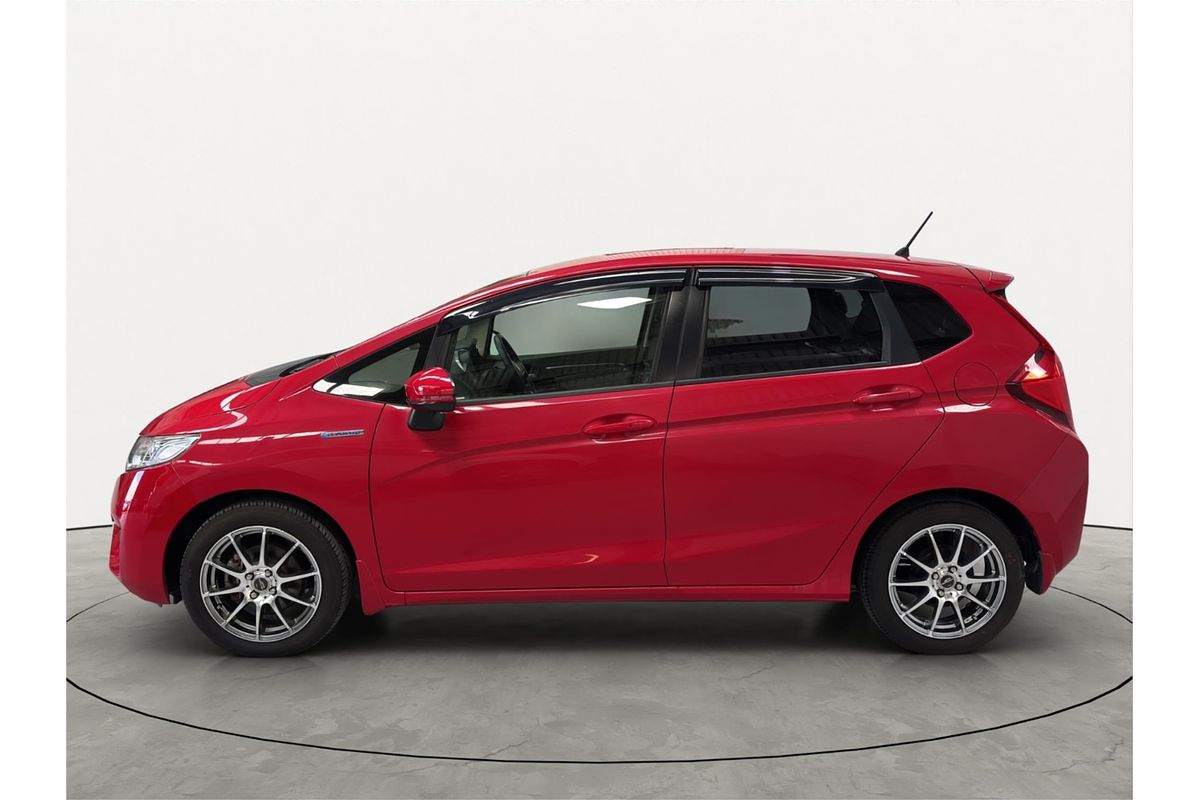 2014 Honda FIT HYBRID F PKG GP5