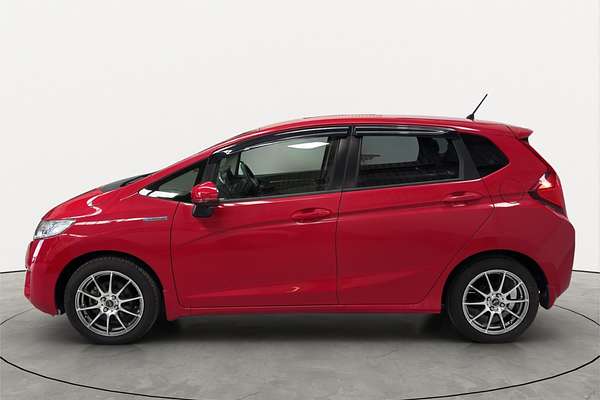 2014 Honda FIT HYBRID F PKG GP5