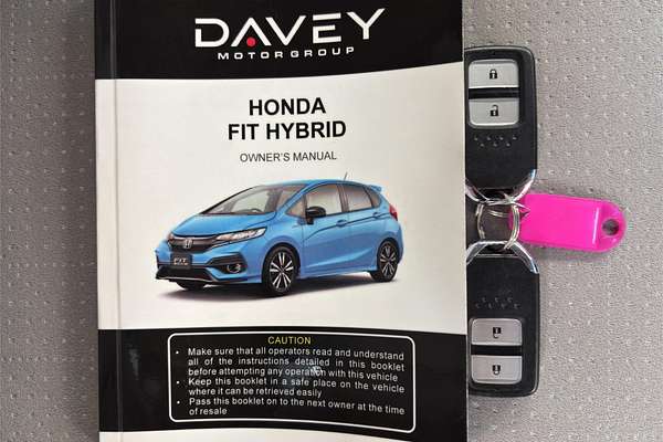 2014 Honda FIT HYBRID F PKG GP5