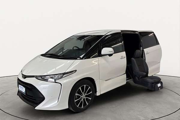 2018 Toyota Estima Aeras Premium Welcab