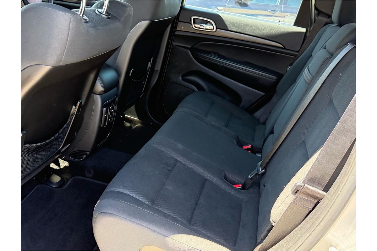 2014 Jeep GRAND CHEROKEE Laredo WK