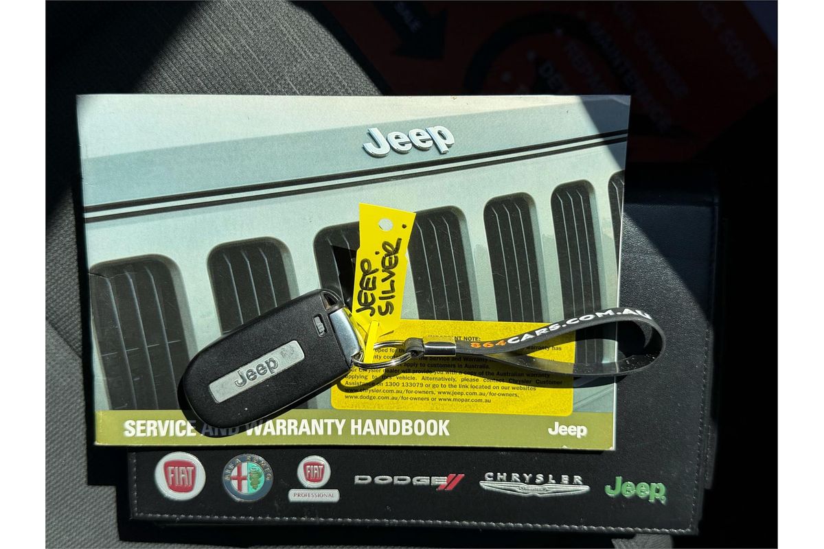2014 Jeep GRAND CHEROKEE Laredo WK