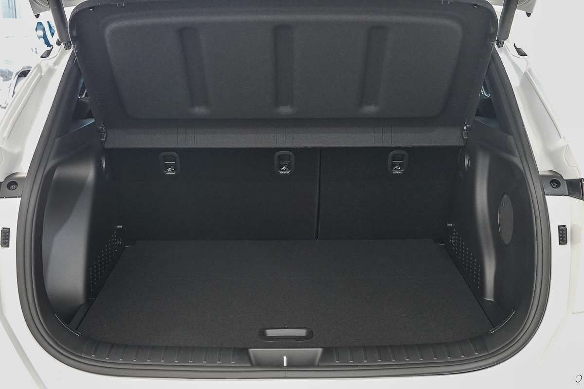 2025 Hyundai Kona Premium N Line SX2.V3