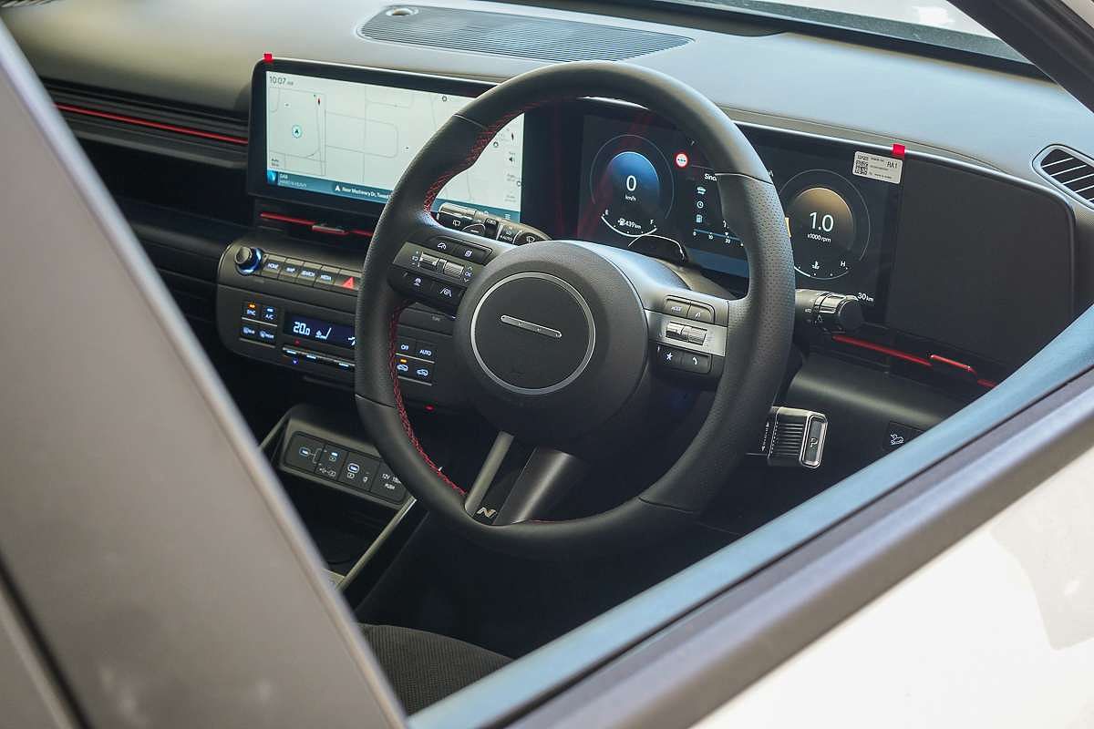 2025 Hyundai Kona Premium N Line SX2.V3