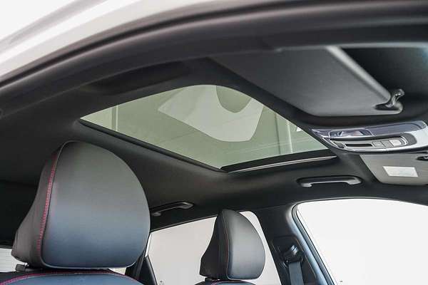 2025 Hyundai Kona Premium N Line SX2.V3