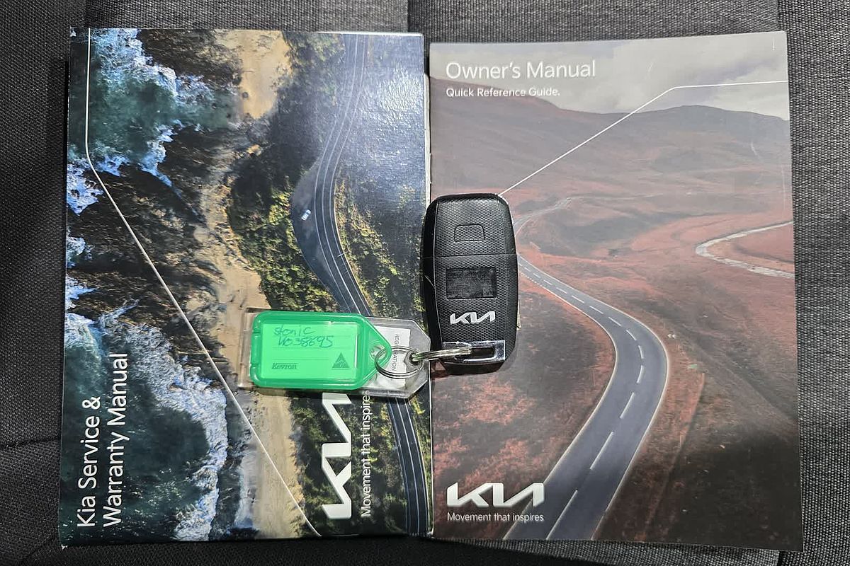 2022 Kia Stonic S YB