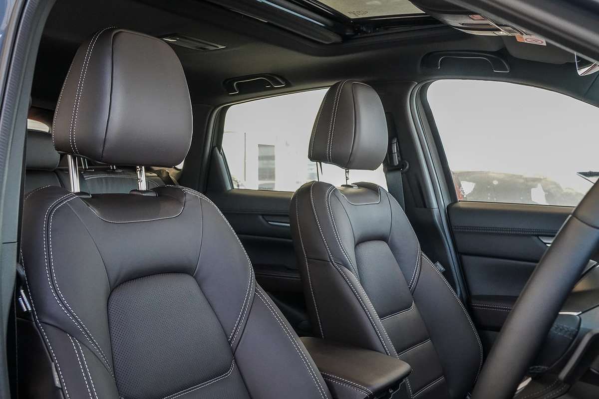 2025 Mazda CX-5 G25 Akera KF Series