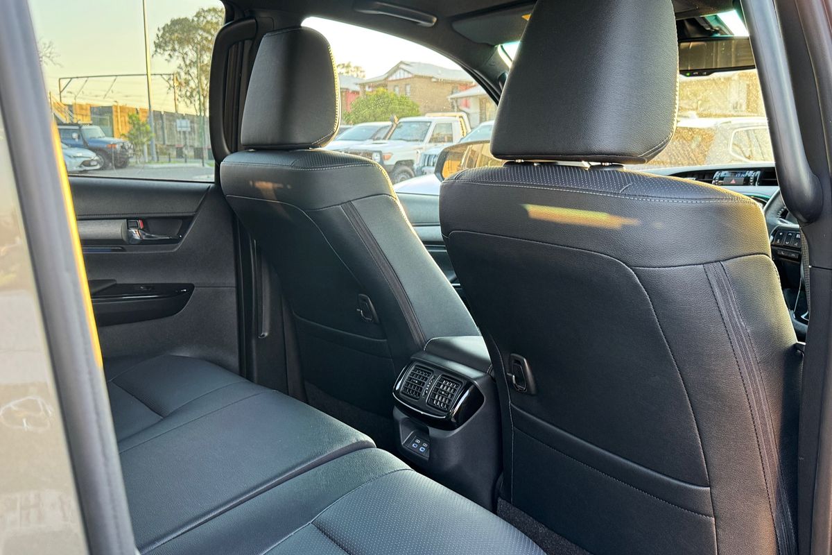 2024 Toyota Hilux Rogue 48V GUN126R 4X4