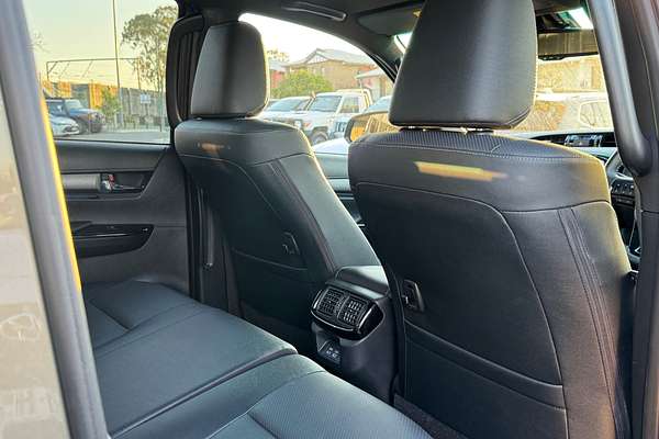 2024 Toyota Hilux Rogue 48V GUN126R 4X4