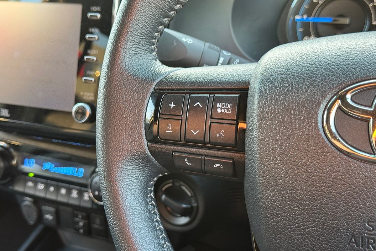 2024 Toyota Hilux Rogue 48V GUN126R 4X4