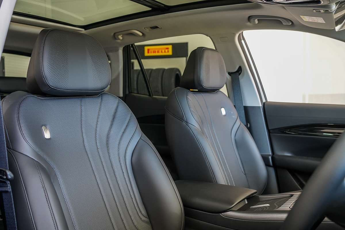 2025 Geely Starray EM-i Inspire P145