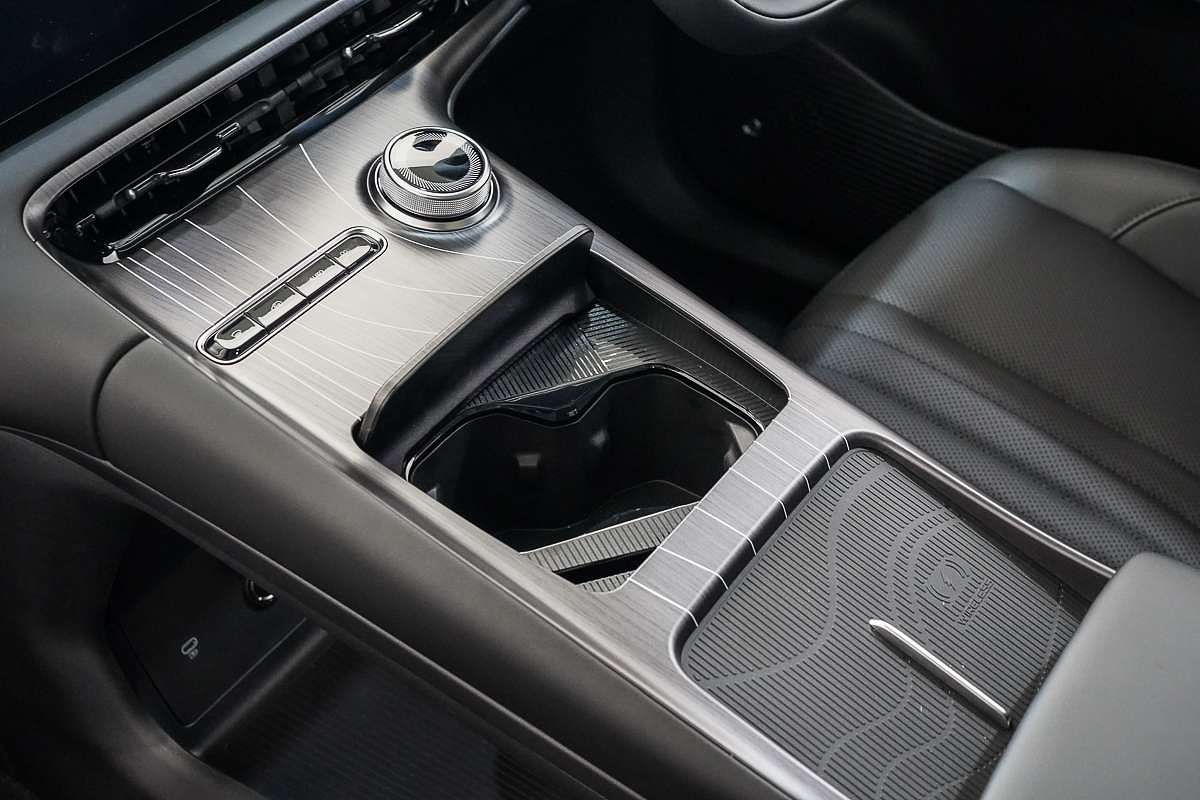 2025 Geely Starray EM-i Inspire P145