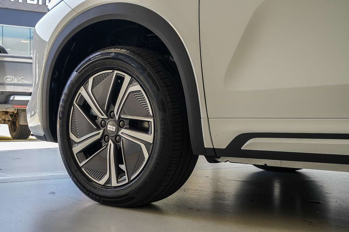 2025 Geely Starray EM-i Complete P145