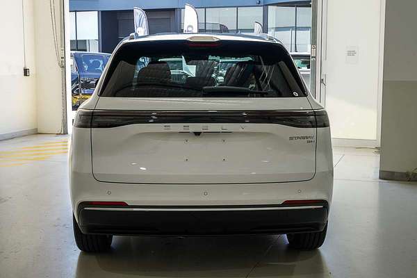 2025 Geely Starray EM-i Complete P145