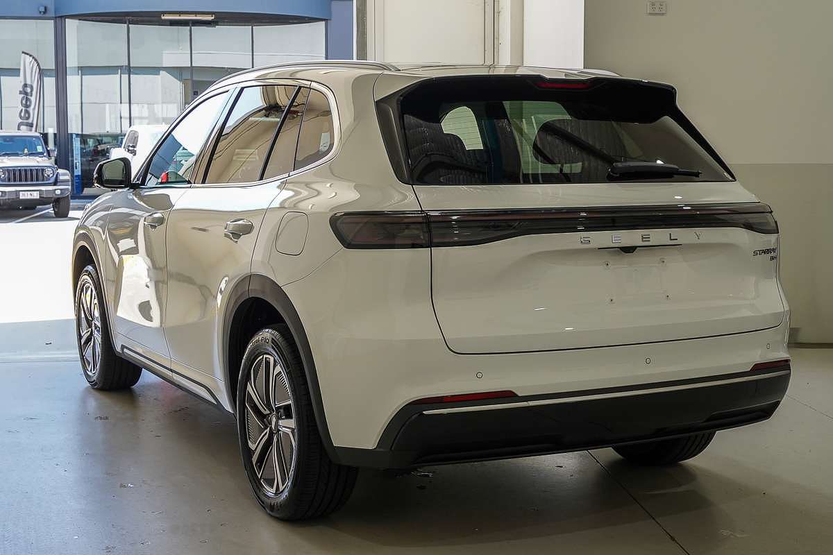 2025 Geely Starray EM-i Complete P145