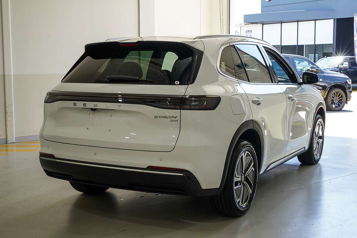 2025 Geely Starray EM-i Complete P145