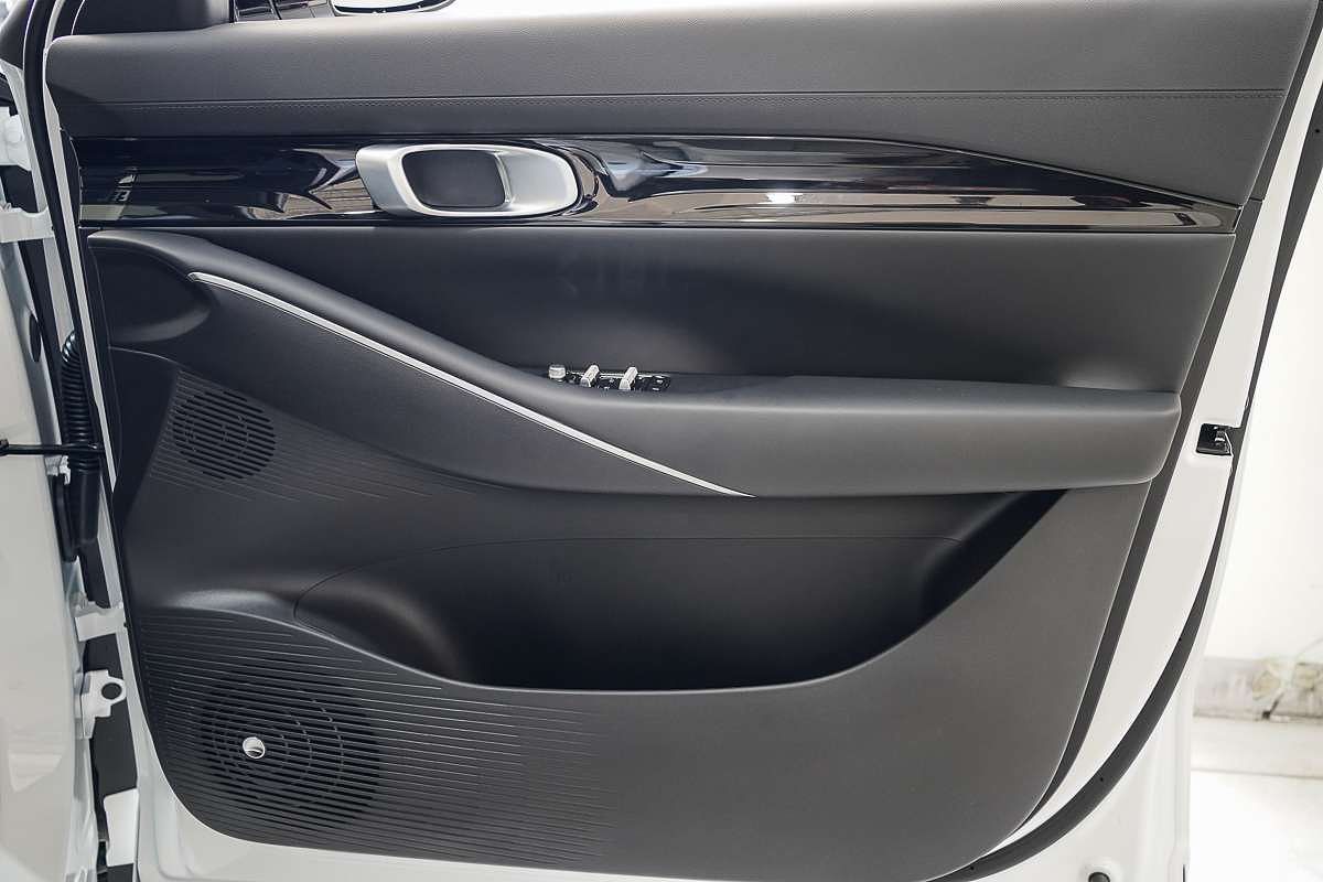 2025 Geely Starray EM-i Complete P145