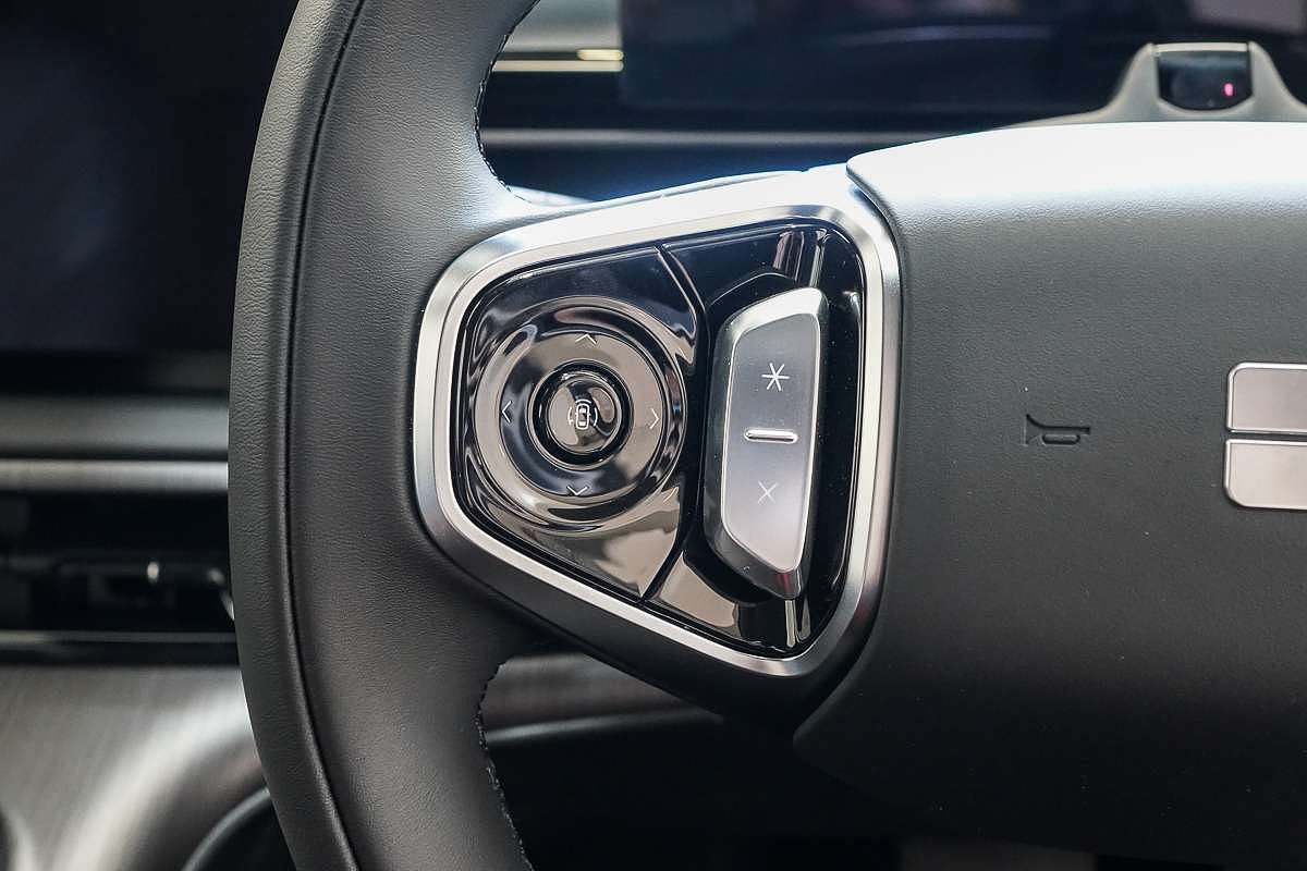 2025 Geely Starray EM-i Complete P145