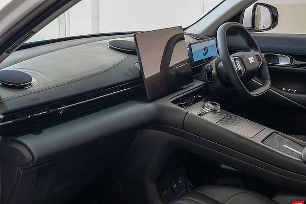 2025 Geely Starray EM-i Complete P145