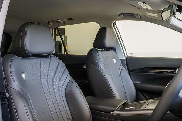 2025 Geely Starray EM-i Complete P145