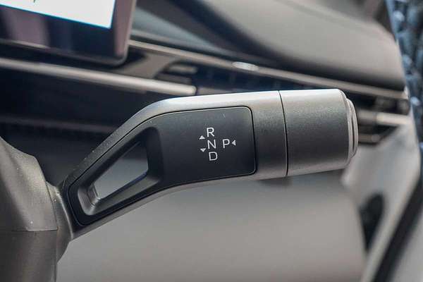 2025 Geely Starray EM-i Complete P145