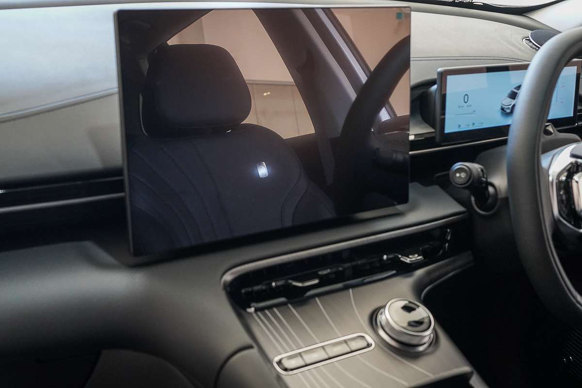 2025 Geely Starray EM-i Complete P145