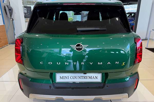 2024 MINI Countryman SE Classic U25